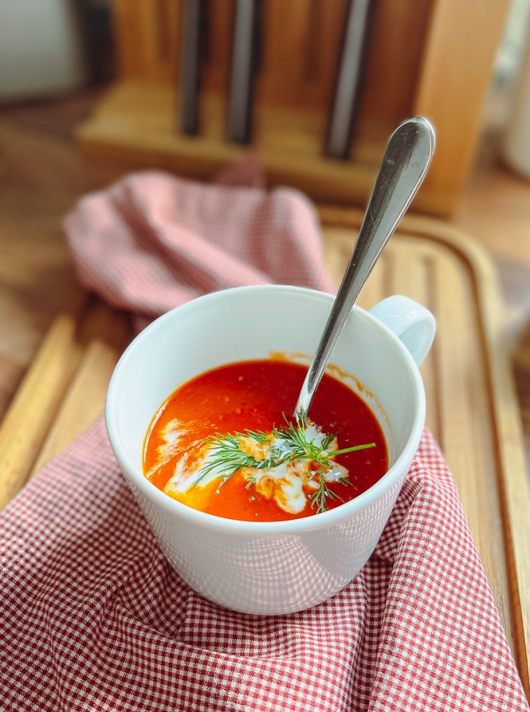 Schnelle Tomatensuppe zum Abnehmen - Holla die Kochfee